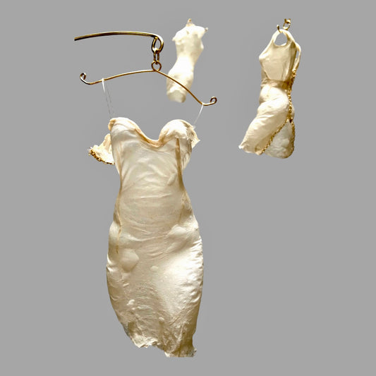 “Unzipped” hanging mobile