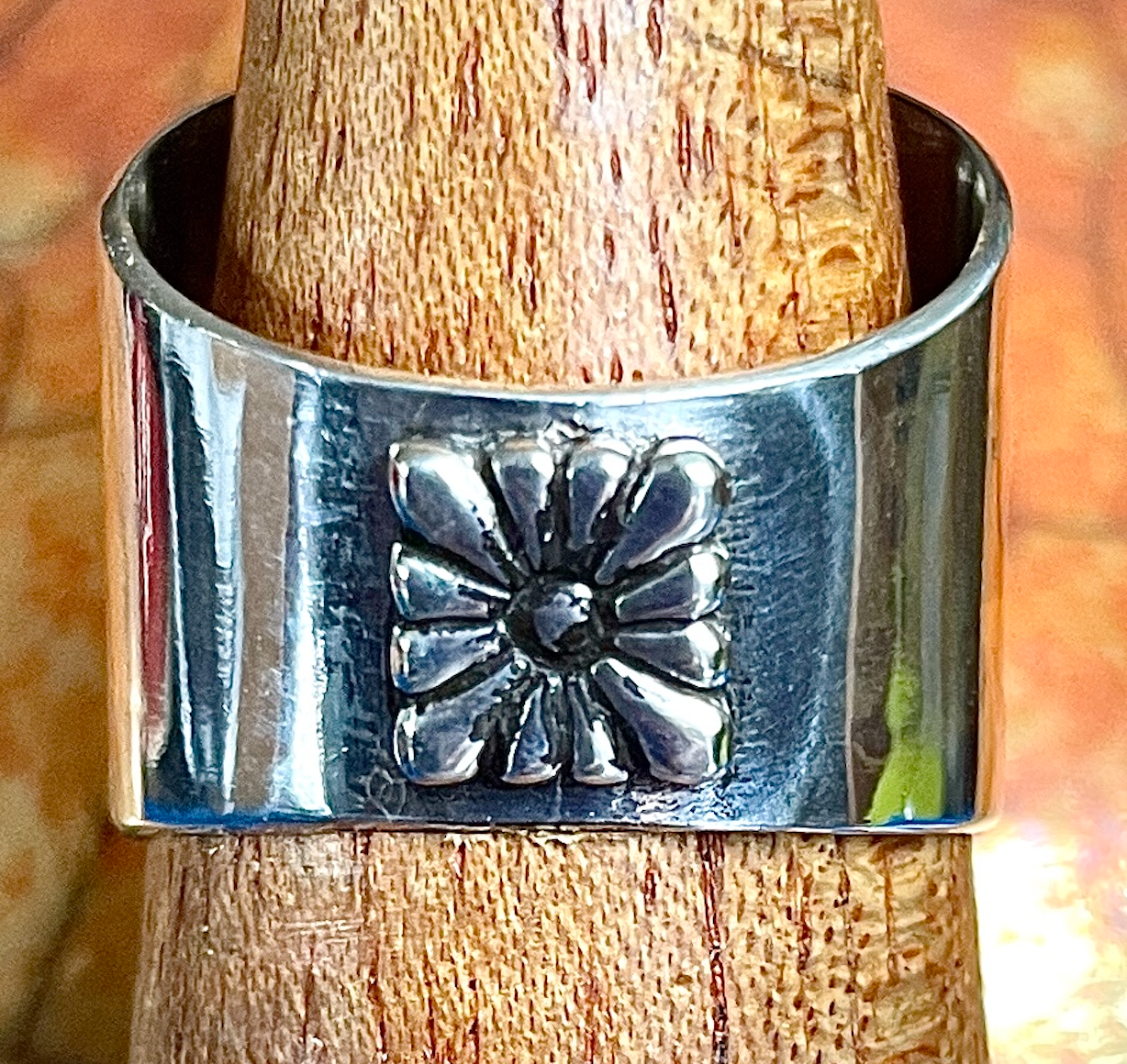 Tapered Sterling Silver Ring Band With Honey Quartz