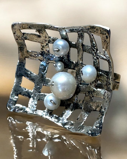 “Bubbles in the Net” Sterling Silver Adjustable Ring