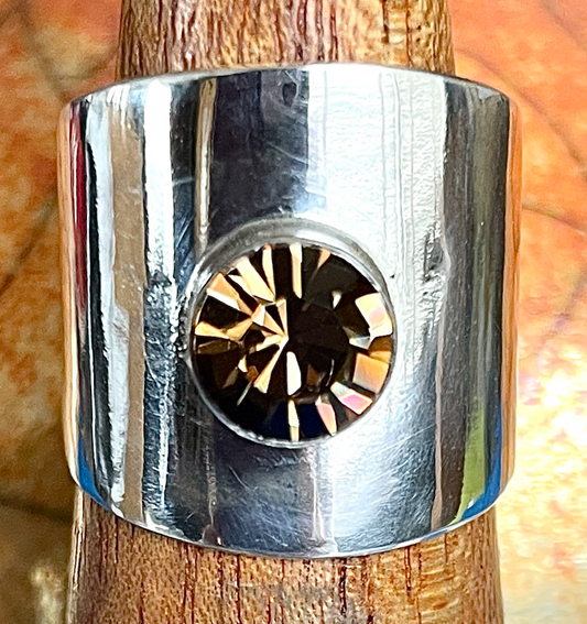 Tapered Sterling Silver Ring Band With Honey Quartz
